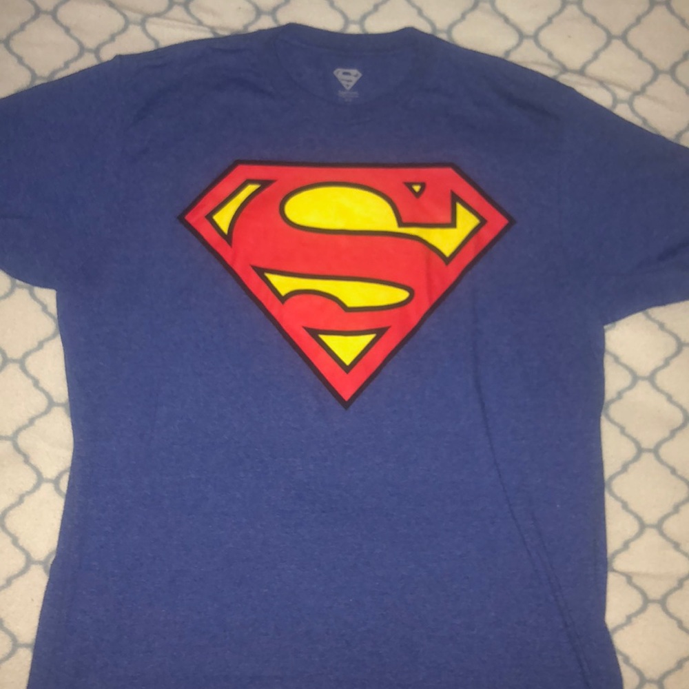 Like New Superman Mens Large Blue T-Shirt DC Comic